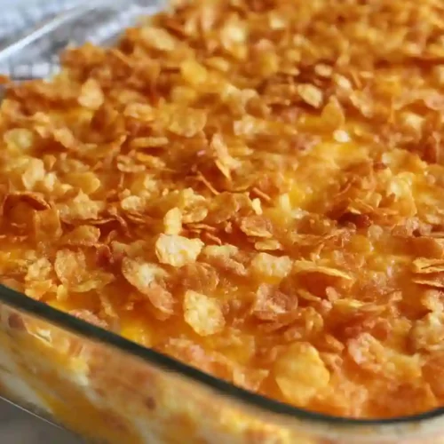 Cheesy Potato Casserole – Baked Cornflake Topping