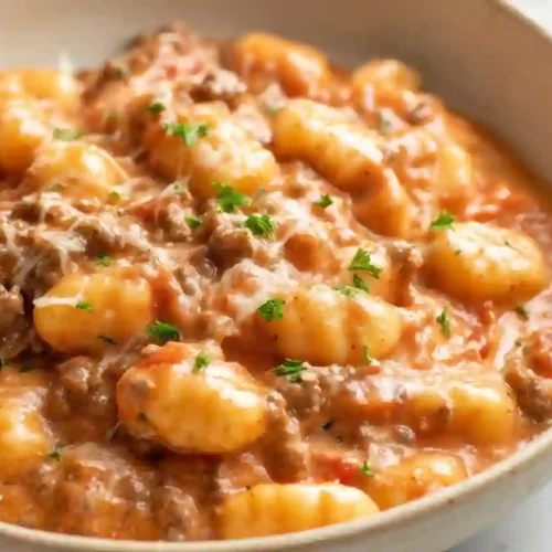 Ground Beef Gnocchi: A Cozy Skillet Comfort 3 Creamy Ground Beef Gnocchi