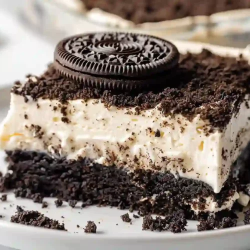 Dirt Cake, the Cozy Dessert That Feels Like Childhood Magic 3 Dirt Cake Recipe – Creamy Oreo Dessert
